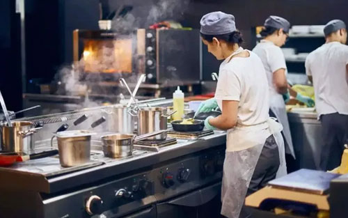 Hybrid Commercial Pizza Oven Models for Cloud Kitchens